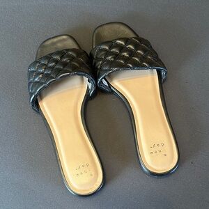 A New Dat Black Quilted Slide Sandals